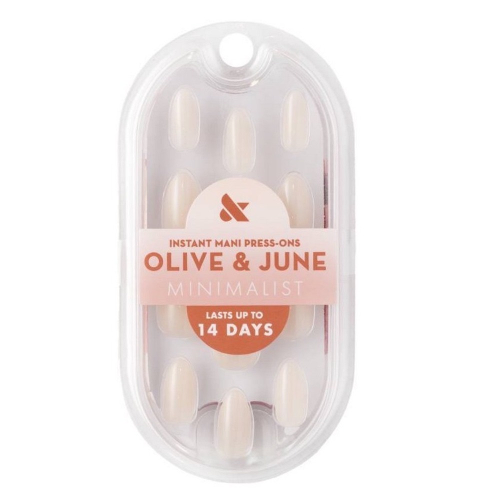 Olive & June Minimalist Mani Press Ons Medium Almond Milky Syrup Gradient